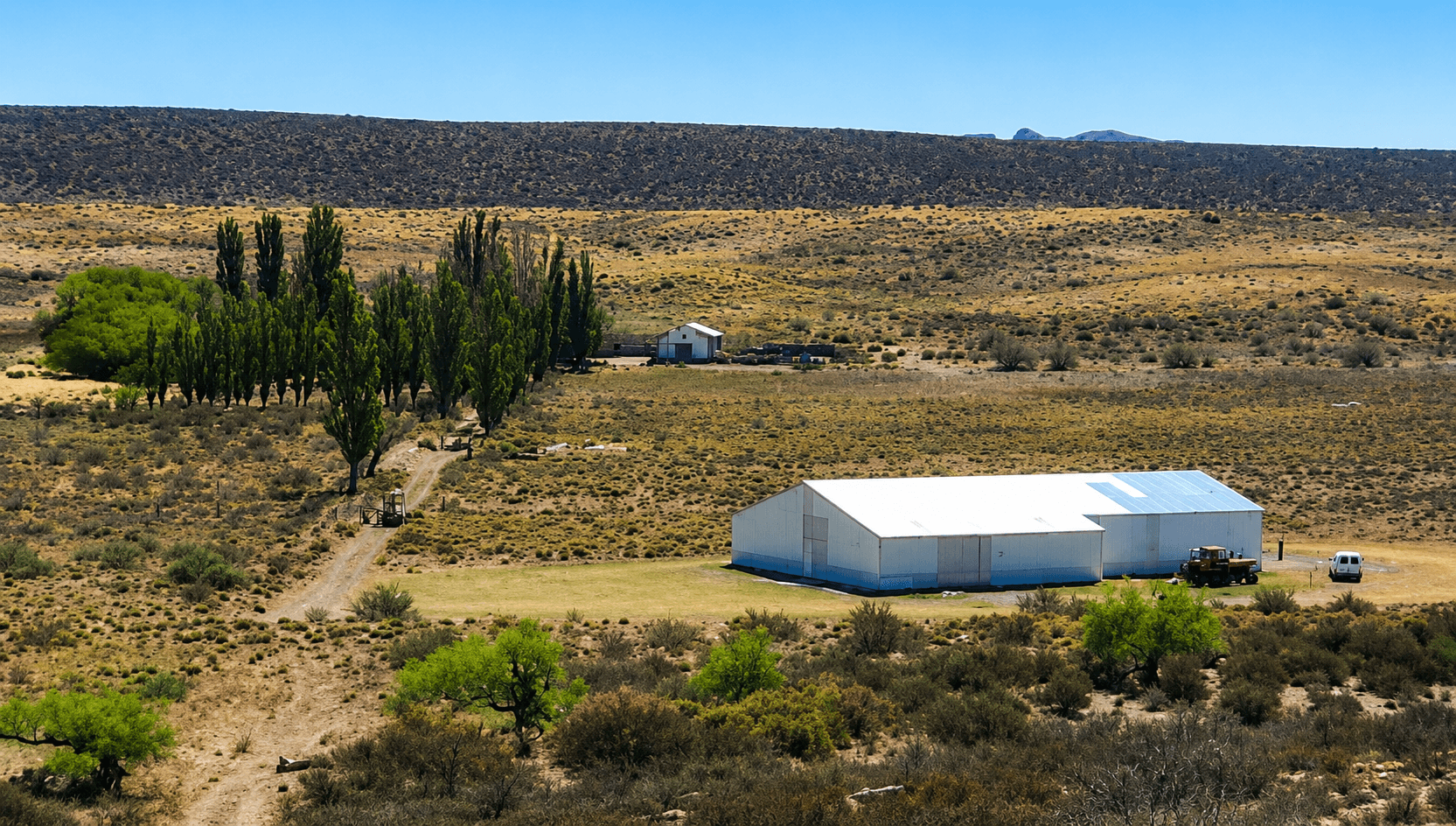 Vista de la planta de envasado Talise en la meseta de Chubut